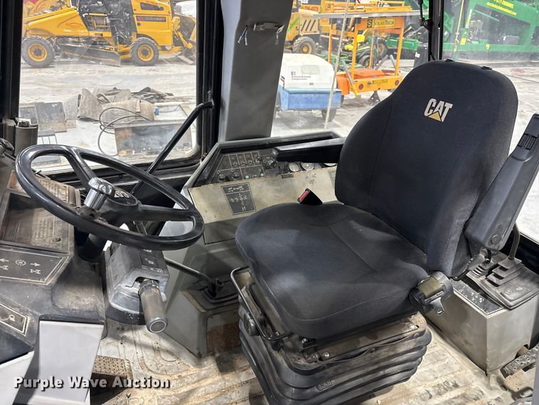 image for item FK1053 1996 Caterpillar 446B backhoe