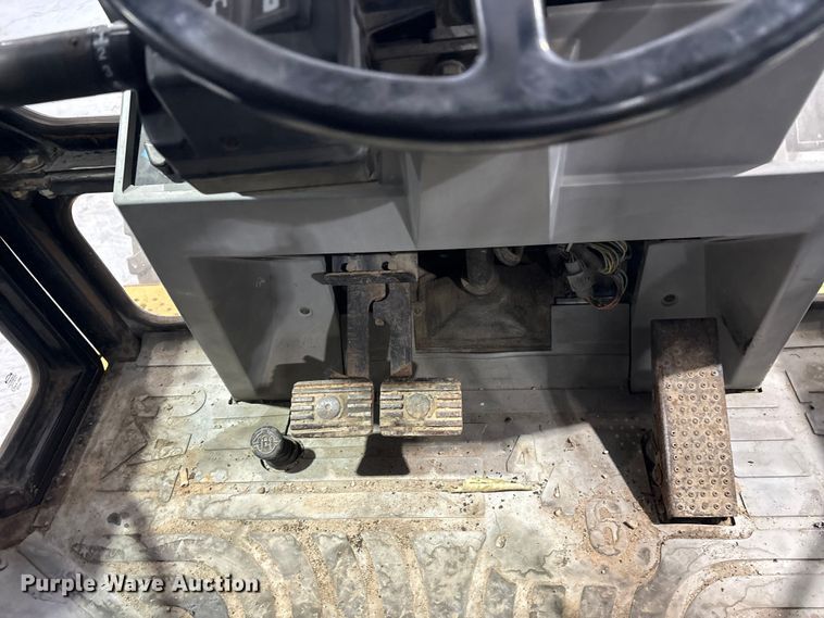 image for item FK1053 1996 Caterpillar 446B backhoe