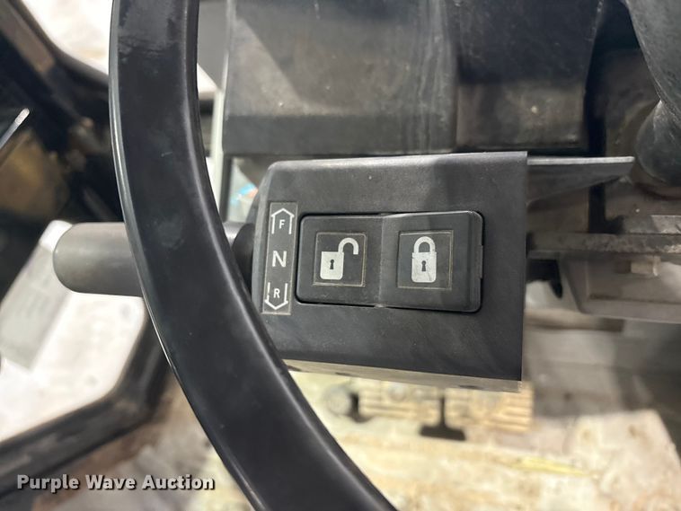 image for item FK1053 1996 Caterpillar 446B backhoe