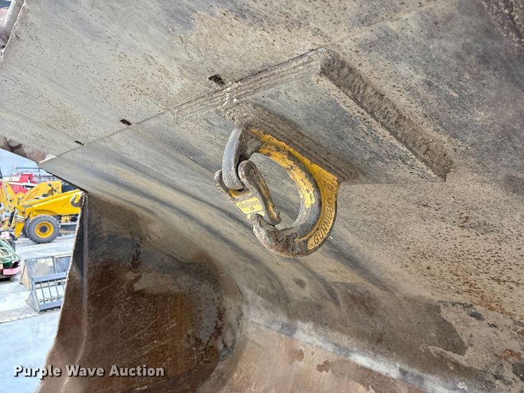 image for item FK1054 2005 Volvo L330E wheel loader