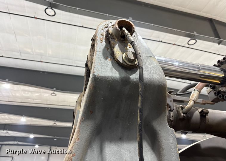 image for item FK1054 2005 Volvo L330E wheel loader