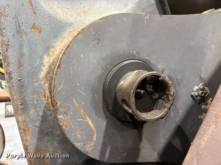 image for item FK1054 2005 Volvo L330E wheel loader