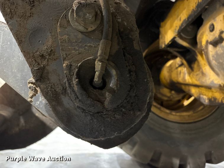 image for item FK1054 2005 Volvo L330E wheel loader