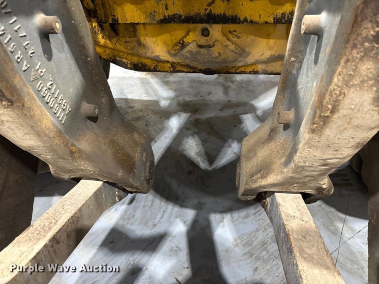 image for item FK1054 2005 Volvo L330E wheel loader