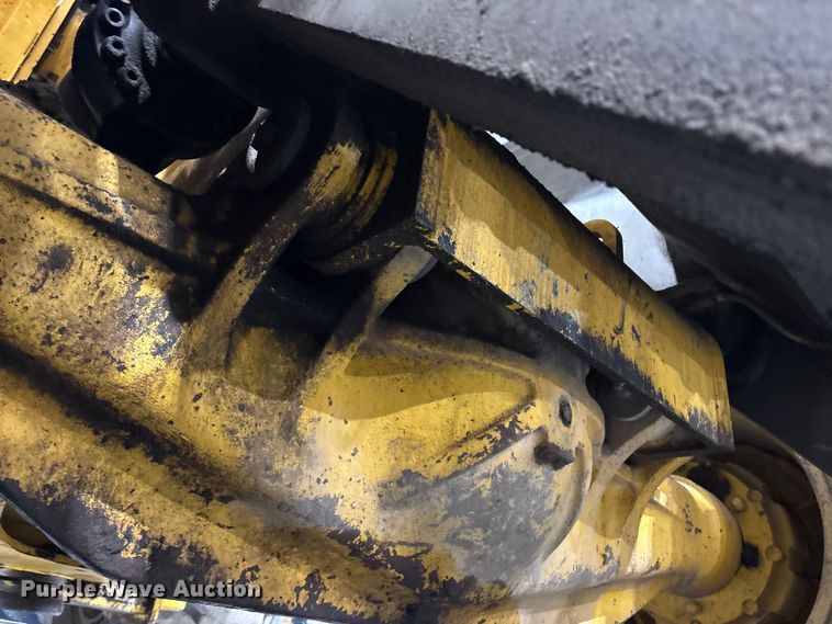 image for item FK1054 2005 Volvo L330E wheel loader