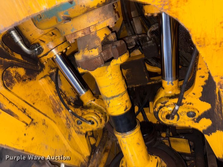 image for item FK1054 2005 Volvo L330E wheel loader