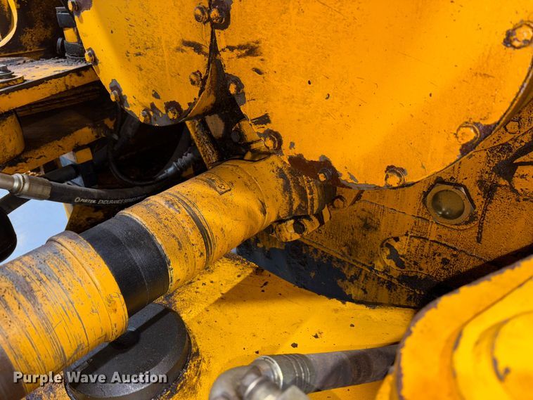 image for item FK1054 2005 Volvo L330E wheel loader