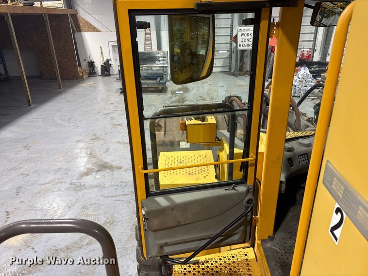 image for item FK1054 2005 Volvo L330E wheel loader