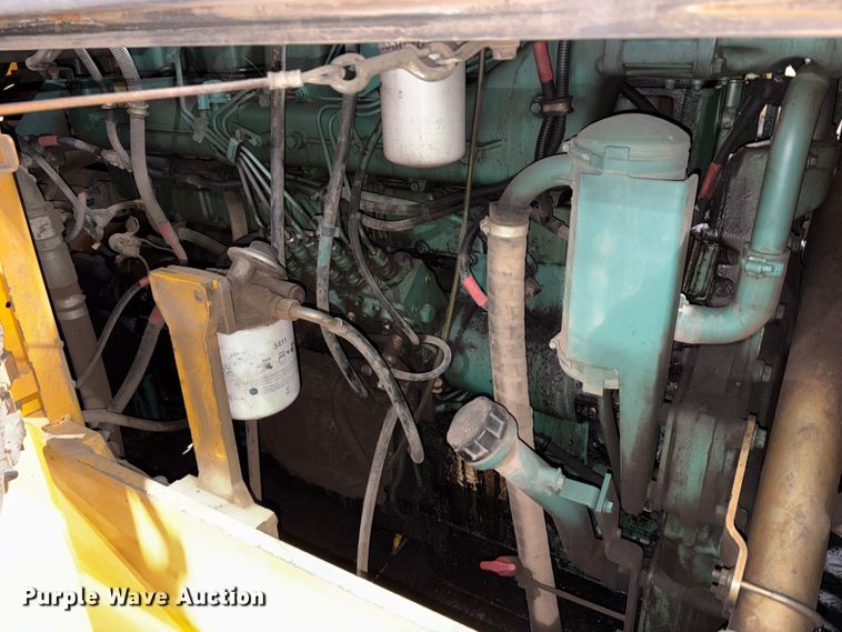 image for item FK1054 2005 Volvo L330E wheel loader