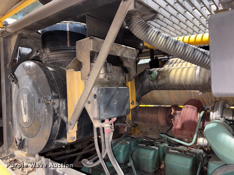 image for item FK1054 2005 Volvo L330E wheel loader