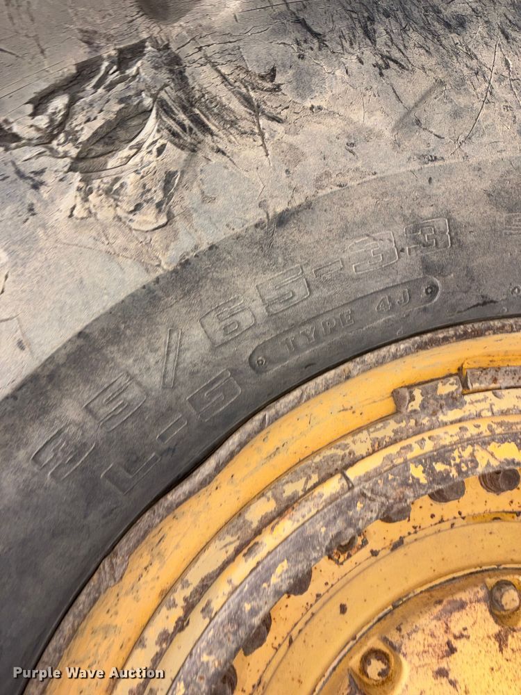 image for item FK1054 2005 Volvo L330E wheel loader