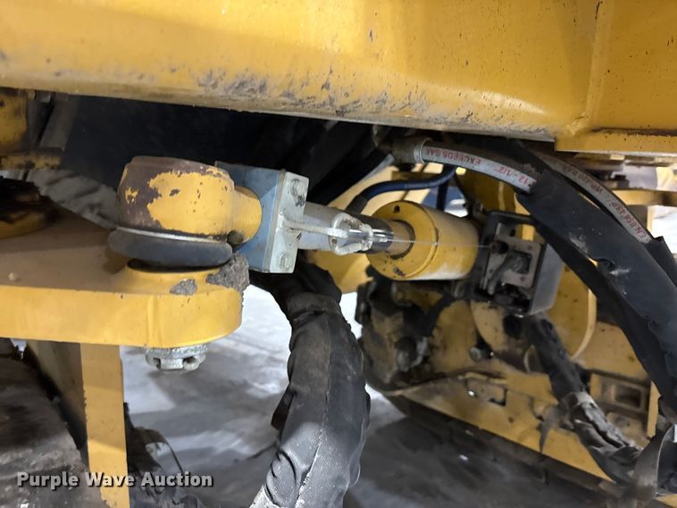 image for item FK1055 2014 Caterpillar PM-102 cold planer