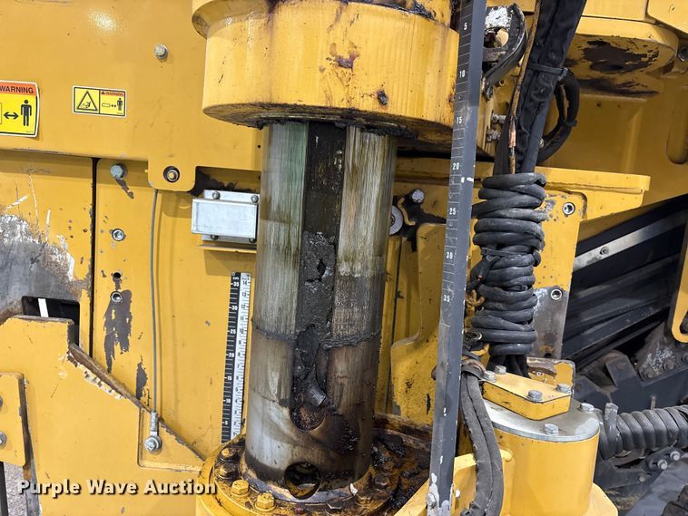 image for item FK1055 2014 Caterpillar PM-102 cold planer