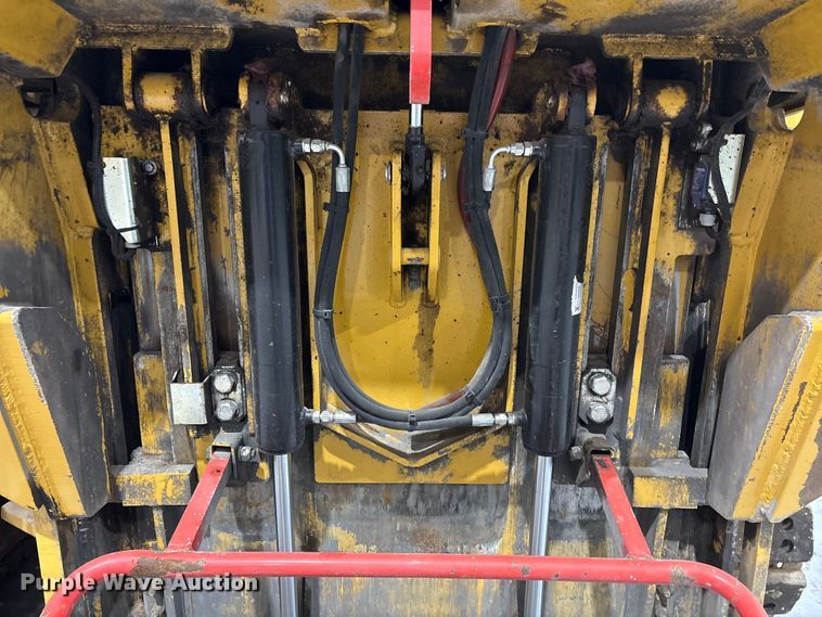 image for item FK1055 2014 Caterpillar PM-102 cold planer