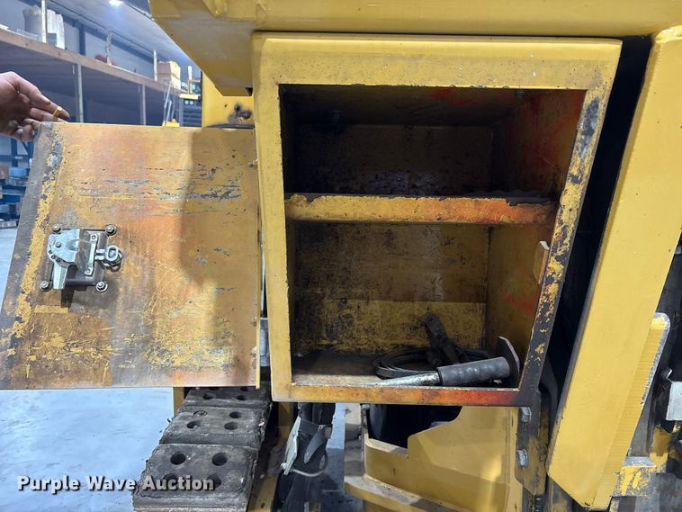 image for item FK1055 2014 Caterpillar PM-102 cold planer