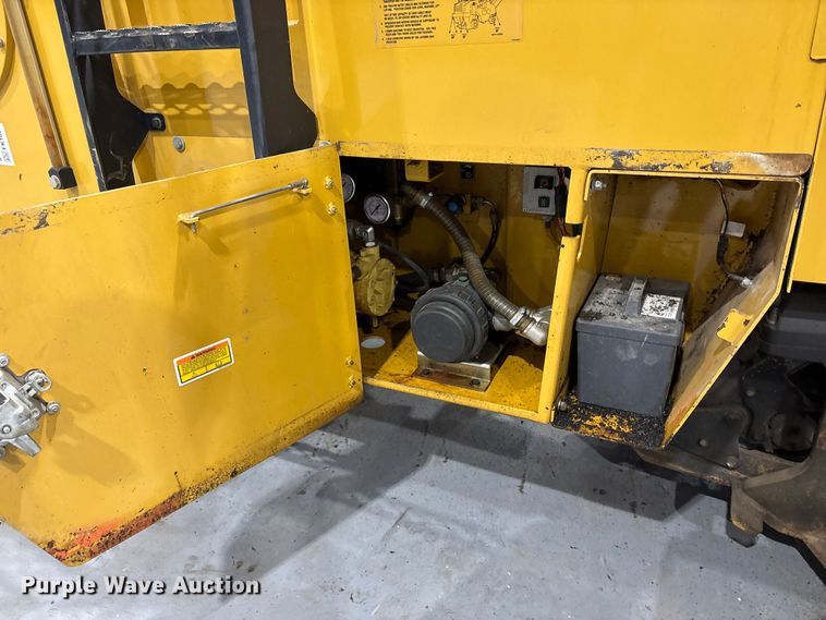 image for item FK1055 2014 Caterpillar PM-102 cold planer