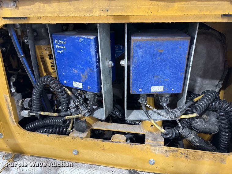 image for item FK1055 2014 Caterpillar PM-102 cold planer