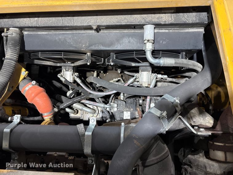 image for item FK1055 2014 Caterpillar PM-102 cold planer