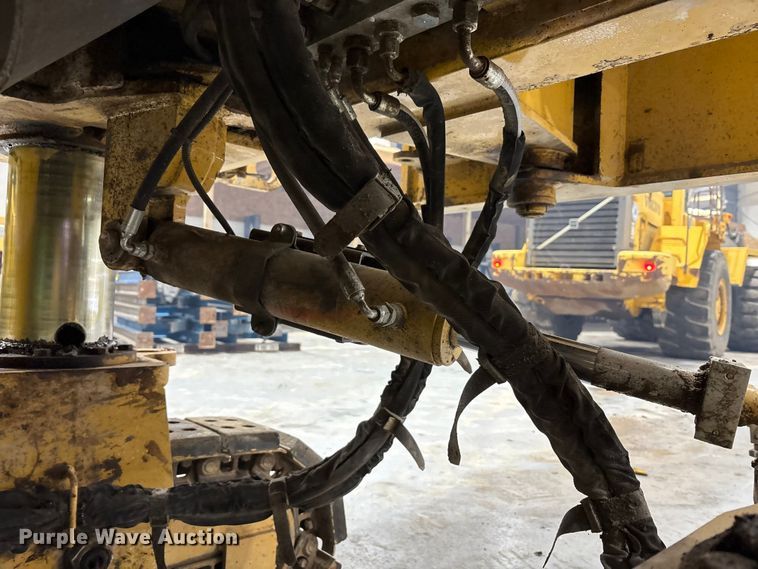 image for item FK1055 2014 Caterpillar PM-102 cold planer