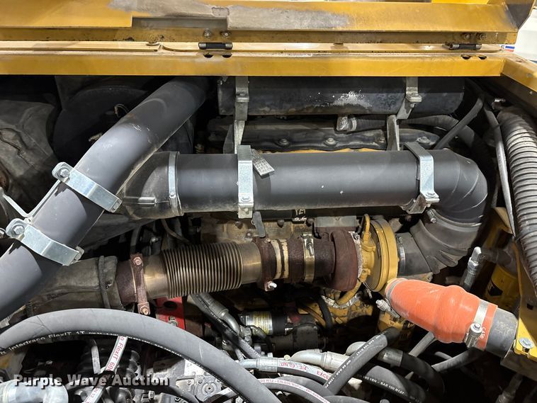 image for item FK1055 2014 Caterpillar PM-102 cold planer