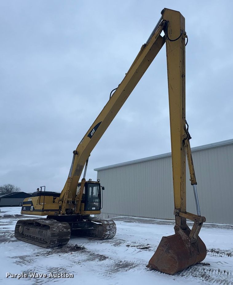 image for item FK1056 1993 Caterpillar 330 L long reach excavator
