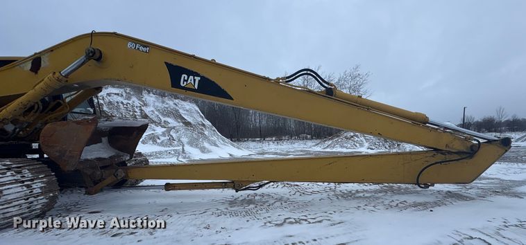 image for item FK1056 1993 Caterpillar 330 L long reach excavator