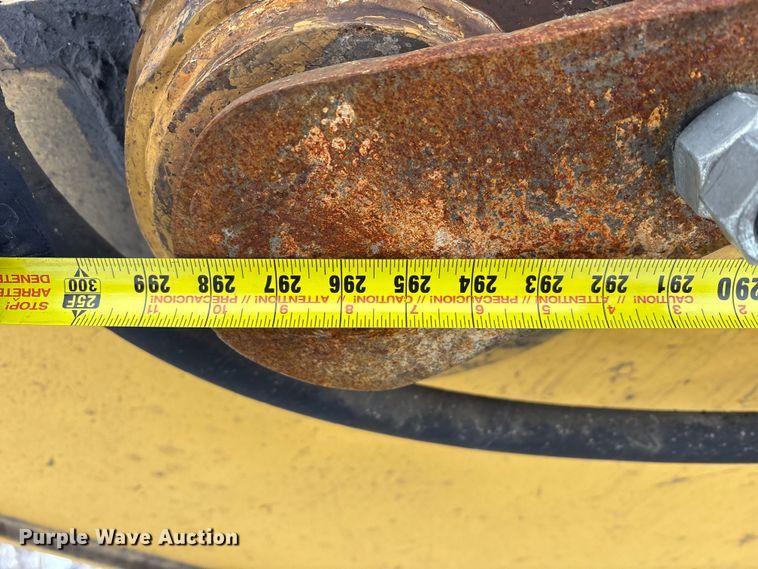 image for item FK1056 1993 Caterpillar 330 L long reach excavator