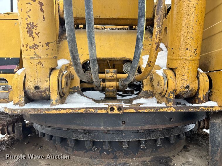 image for item FK1056 1993 Caterpillar 330 L long reach excavator