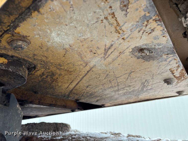 image for item FK1056 1993 Caterpillar 330 L long reach excavator