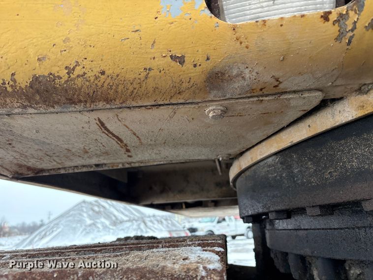 image for item FK1056 1993 Caterpillar 330 L long reach excavator