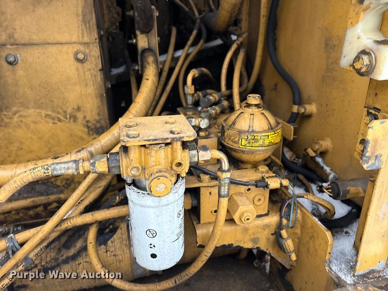 image for item FK1056 1993 Caterpillar 330 L long reach excavator