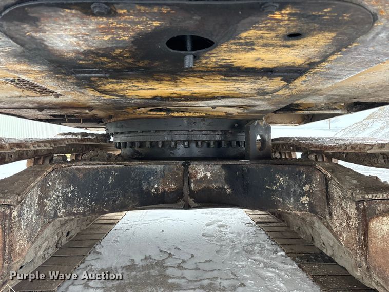 image for item FK1056 1993 Caterpillar 330 L long reach excavator