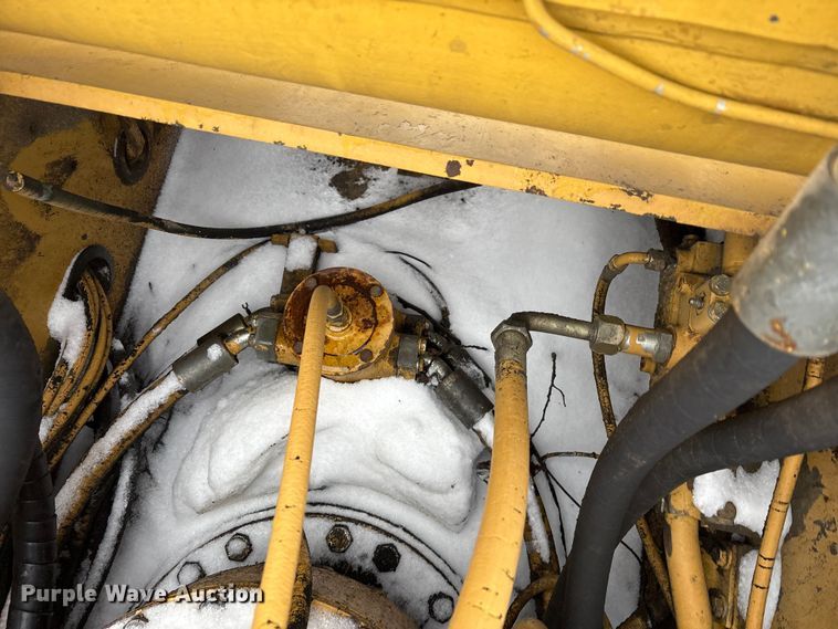 image for item FK1056 1993 Caterpillar 330 L long reach excavator