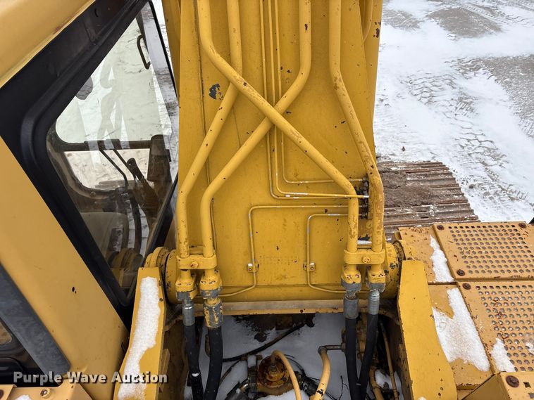 image for item FK1056 1993 Caterpillar 330 L long reach excavator