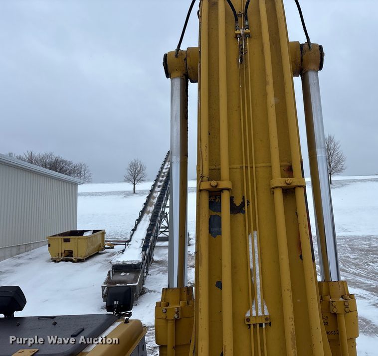 image for item FK1056 1993 Caterpillar 330 L long reach excavator