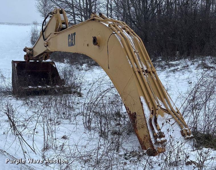 image for item FK1056 1993 Caterpillar 330 L long reach excavator