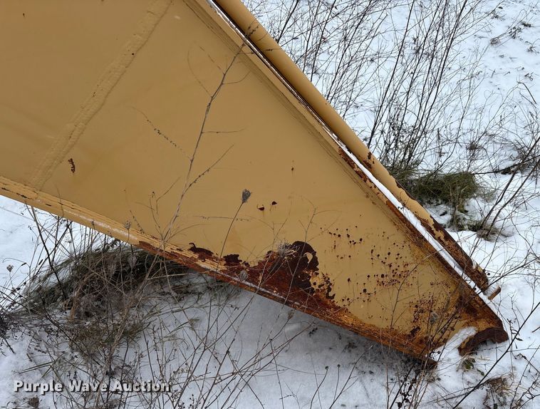 image for item FK1056 1993 Caterpillar 330 L long reach excavator