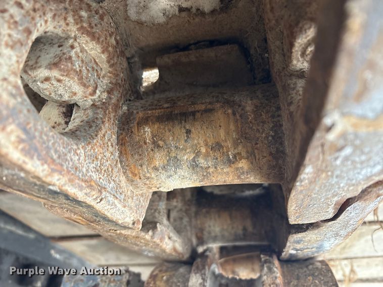 image for item FK1056 1993 Caterpillar 330 L long reach excavator