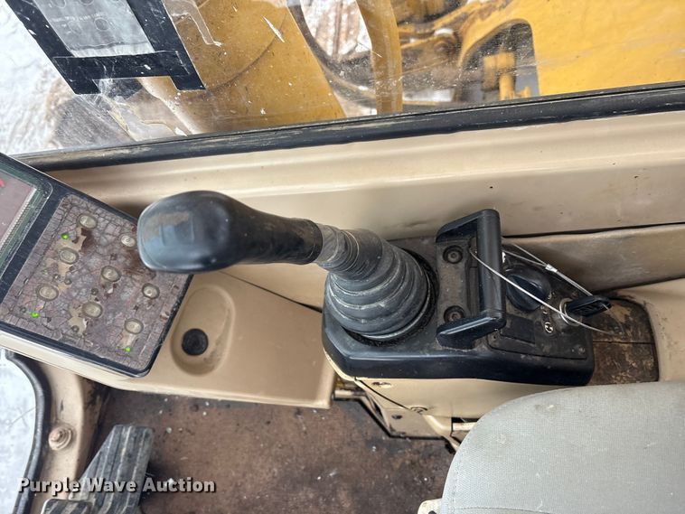 image for item FK1056 1993 Caterpillar 330 L long reach excavator