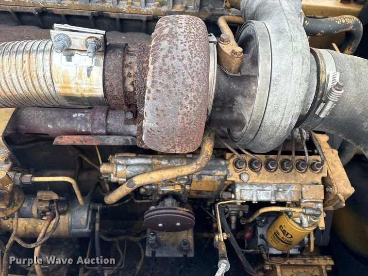 image for item FK1056 1993 Caterpillar 330 L long reach excavator