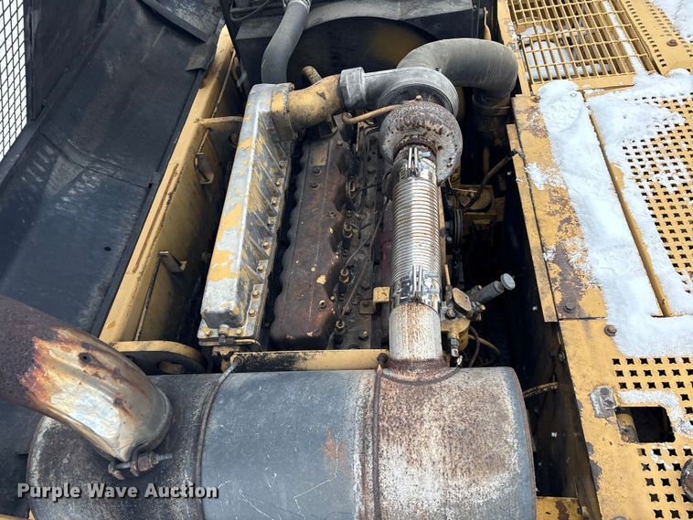 image for item FK1056 1993 Caterpillar 330 L long reach excavator