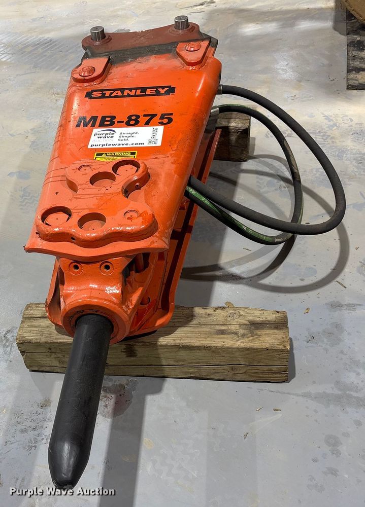 image for item FK1057 Stanley MB-875 hammer