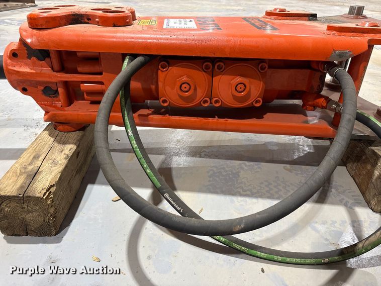 image for item FK1057 Stanley MB-875 hammer