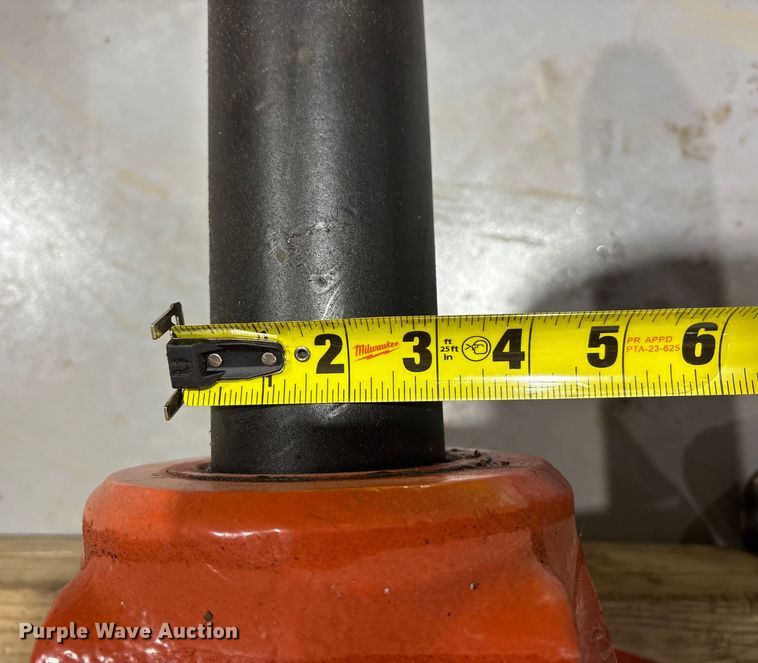 image for item FK1057 Stanley MB-875 hammer