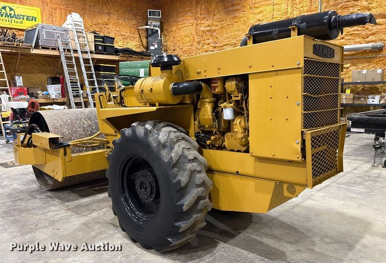 image for item FK1067 Tampo RS16D single drum vibratory roller