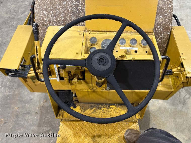 image for item FK1067 Tampo RS16D single drum vibratory roller