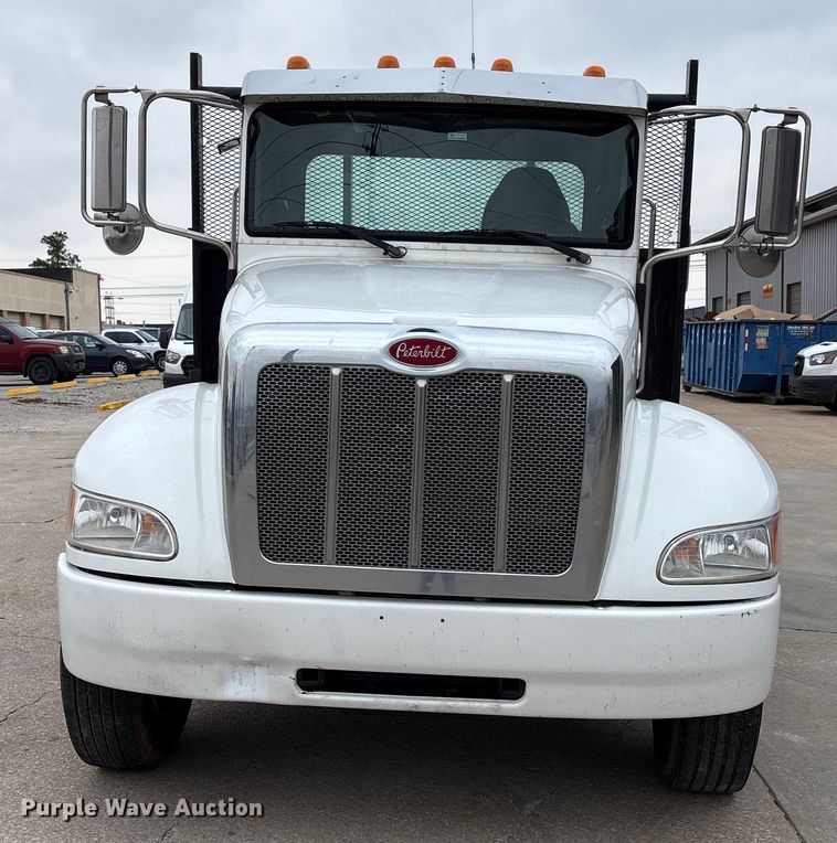 image for item FK2504 2020 Peterbilt 337 Flat Bed
