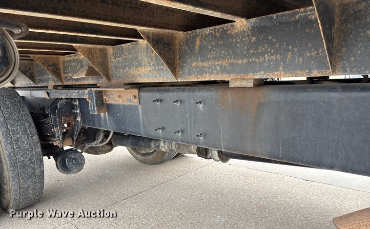 image for item FK2504 2020 Peterbilt 337 Flat Bed