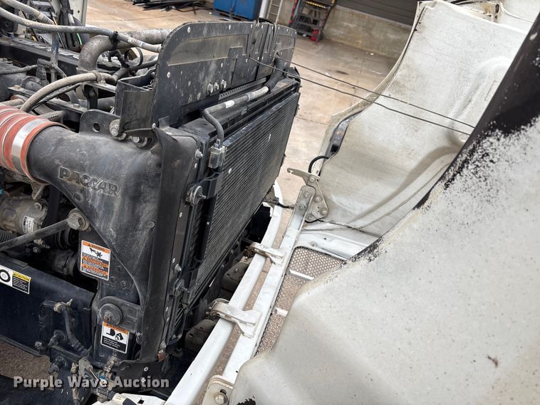 image for item FK2504 2020 Peterbilt 337 Flat Bed