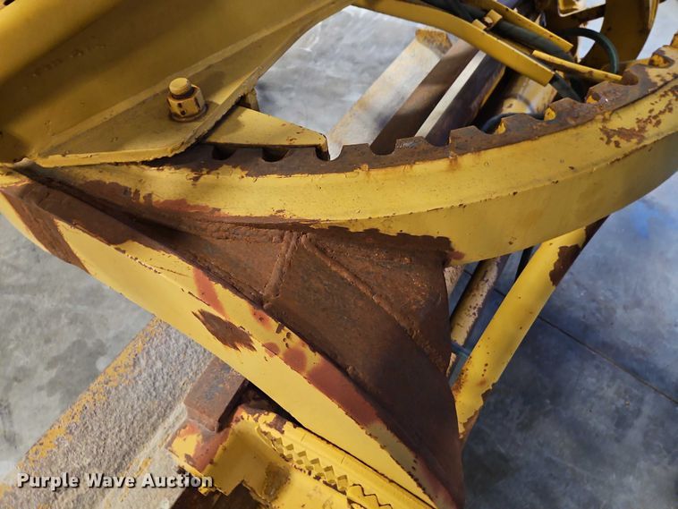 image for item FN5513 Caterpillar B12 rigid frame motor grader